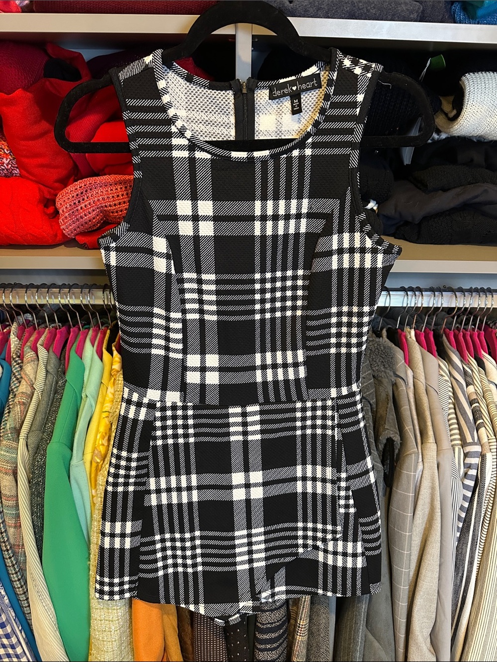 Derek Heart black/white plaid back zipper closure sleeve romper size M